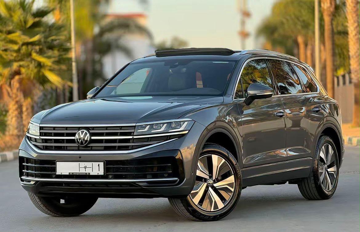 Volkswagen Touareg de location à Agadir - Mousway Car